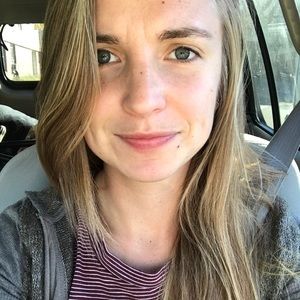 Meet your Posher, Liz